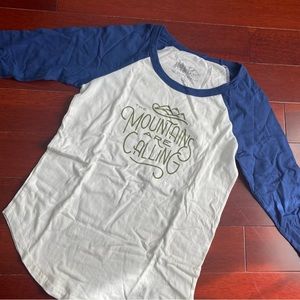 United by Blue And I Must Go Raglan T-Shirt Women XS